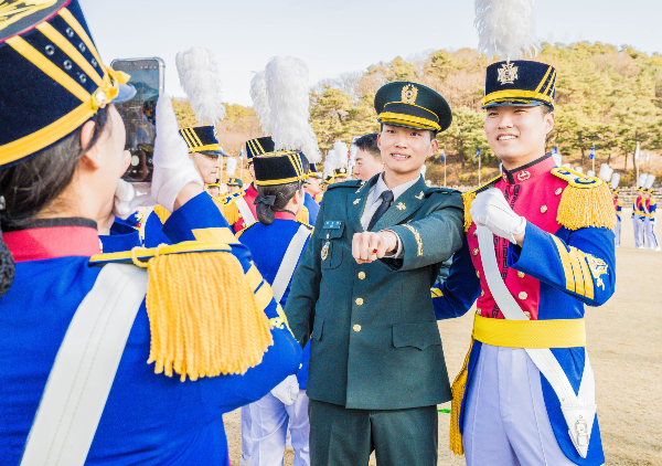 10mb 20260227-1607--A1_02352 .jpg