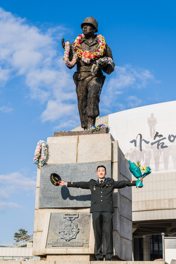 10mb 20260227-1646--A1_04921 .jpg