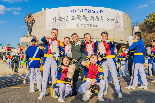 10mb 20260227-1659--A1_05510 .jpg