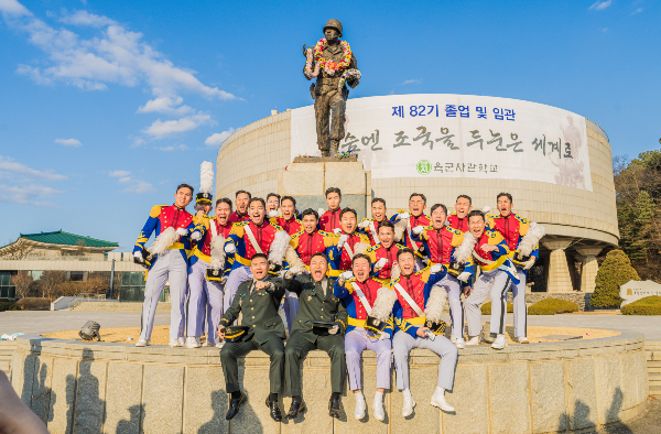 10mb 20260227-1702--A1_05635 .jpg