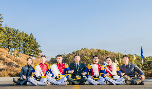 10mb 20260227-1703--A1_05697 .jpg