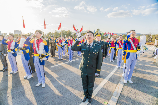 10mb 20260227-1709--A1_06285 .jpg