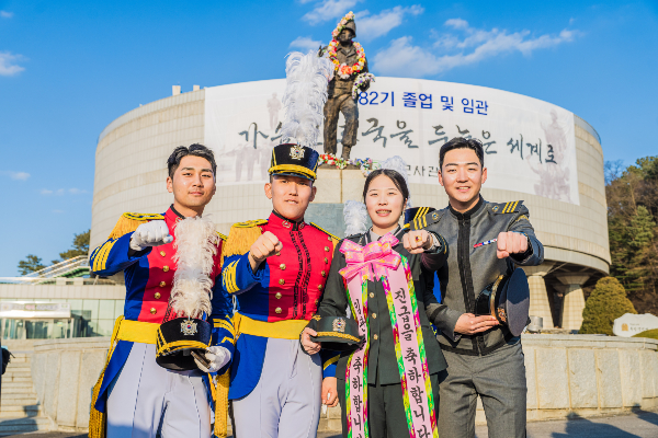 10mb 20260227-1713--A1_06567 .jpg