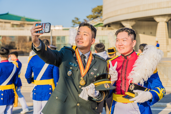 10mb 20260227-1716--A1_06690 .jpg